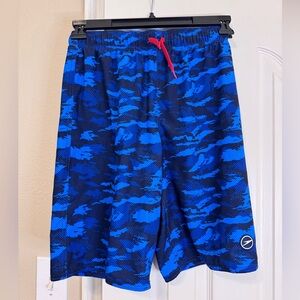 Boy Speedo Blue Camo Athletic Shorts with Red Drawstring size XL (18/20) NWOT